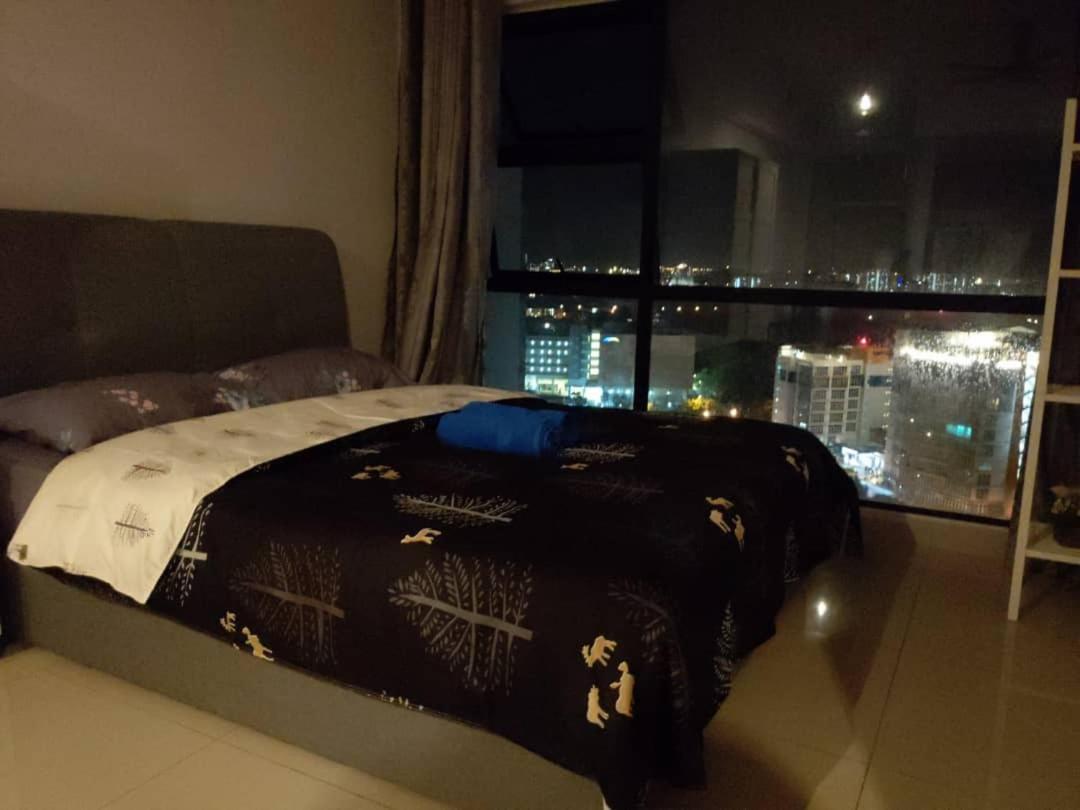 Cozy Studio Unit,Cyberjaya,Wifi, Netflix,Free Parking Екстериор снимка