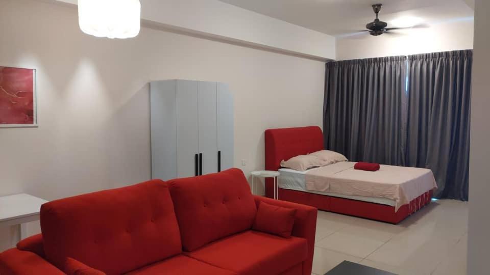 Cozy Studio Unit,Cyberjaya,Wifi, Netflix,Free Parking Екстериор снимка