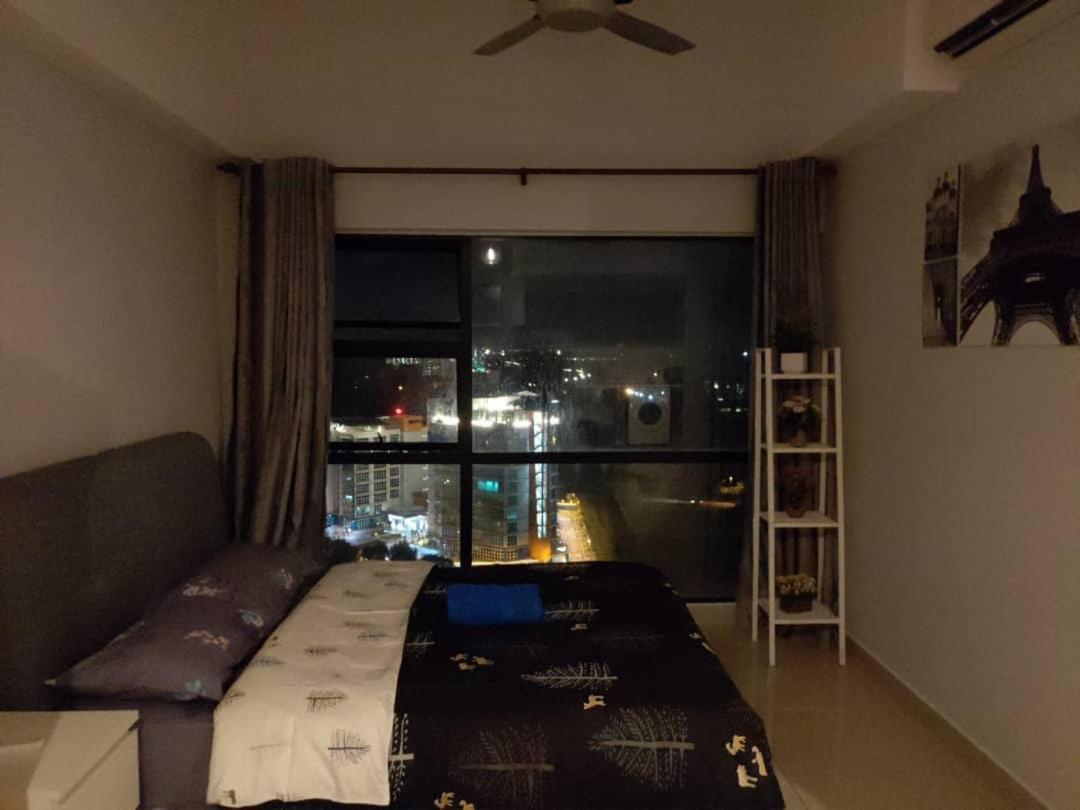 Cozy Studio Unit,Cyberjaya,Wifi, Netflix,Free Parking Екстериор снимка