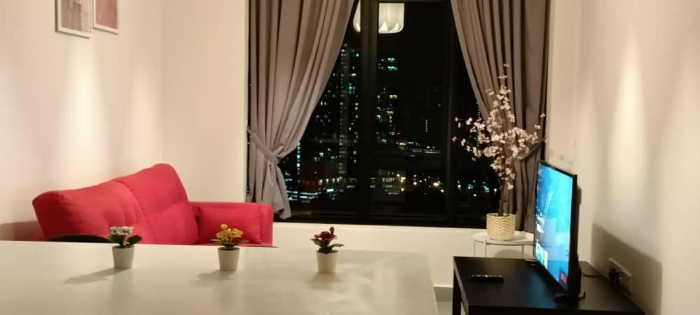 Cozy Studio Unit,Cyberjaya,Wifi, Netflix,Free Parking Екстериор снимка