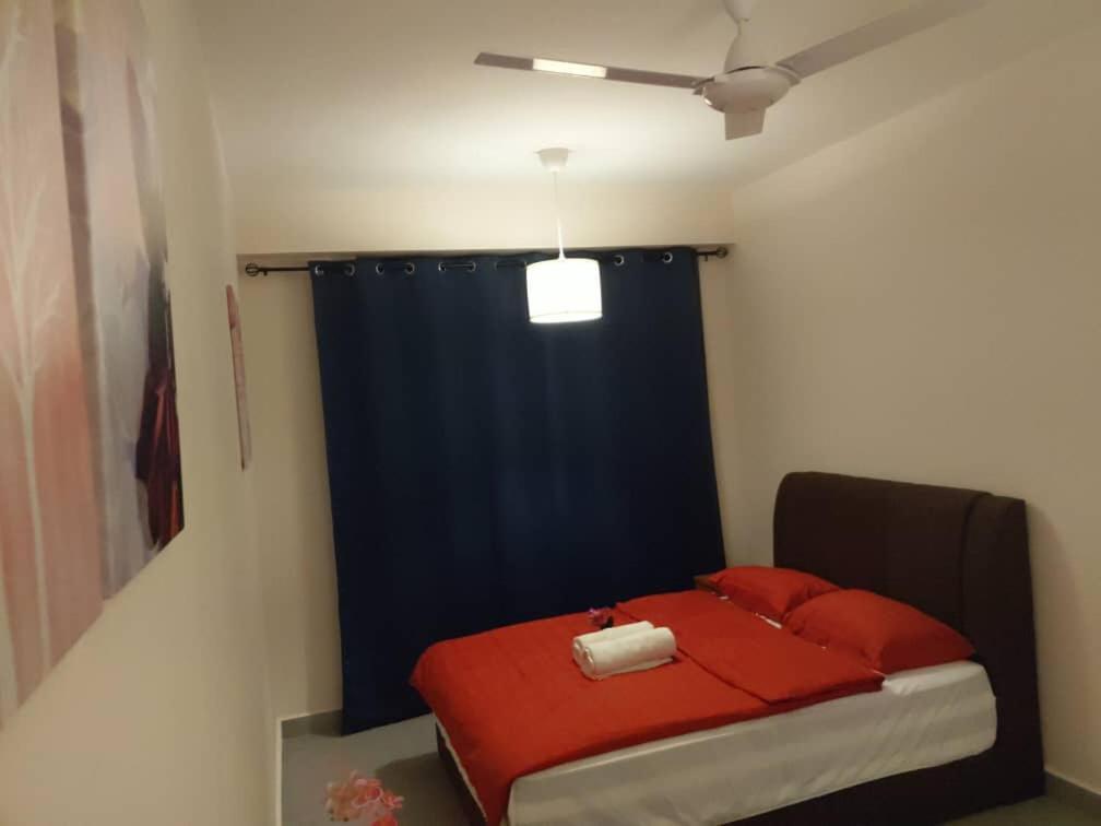 Cozy Studio Unit,Cyberjaya,Wifi, Netflix,Free Parking Екстериор снимка